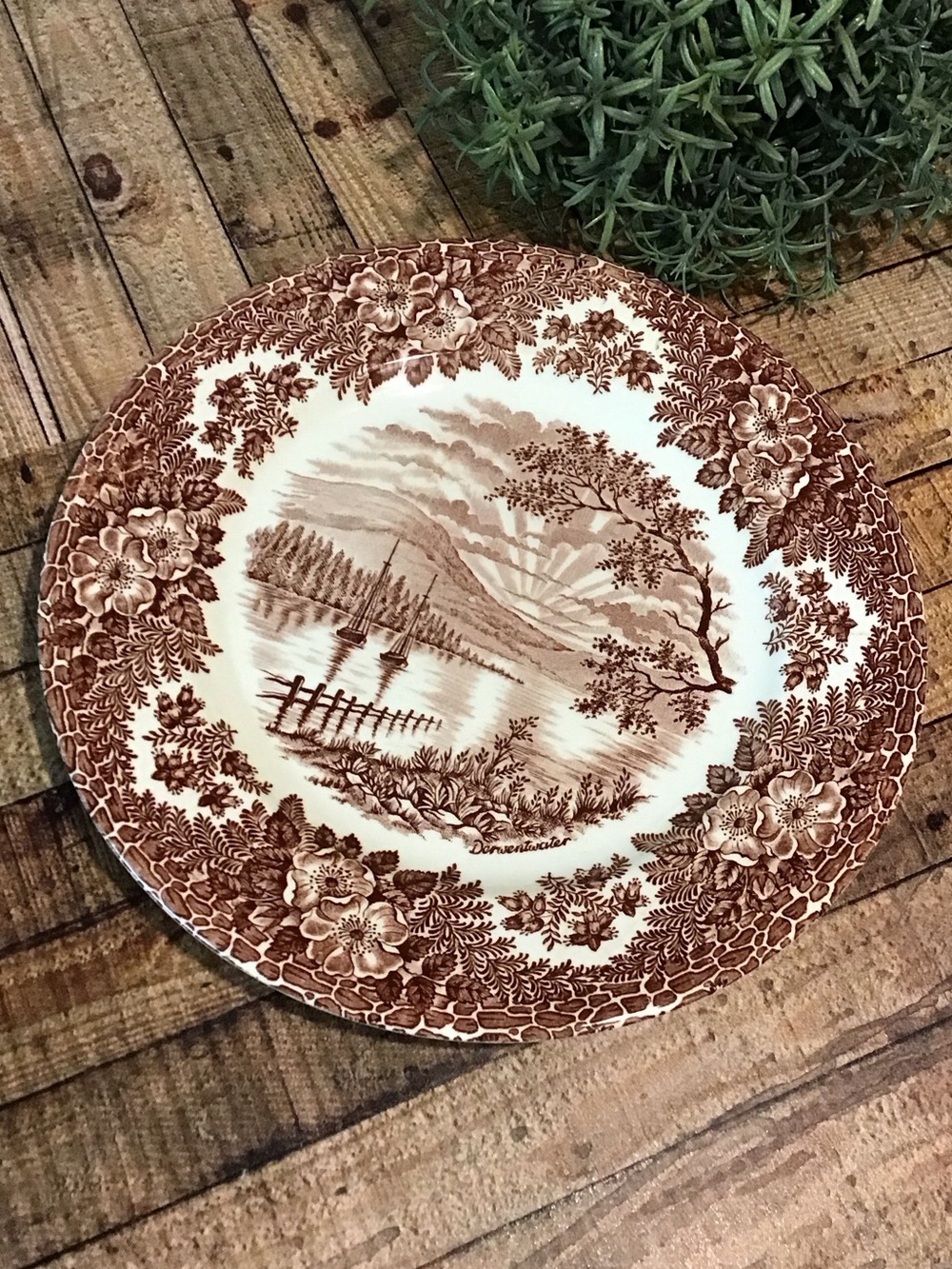 ♥️5/25$ dinner plate made in England